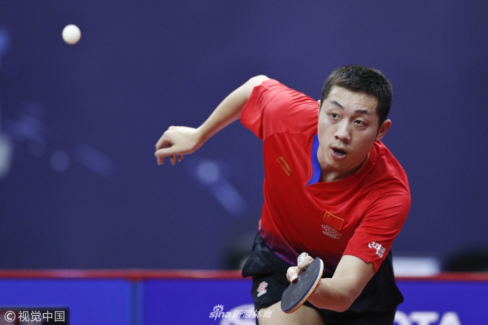 世乒赛直通赛许昕3-0周恺