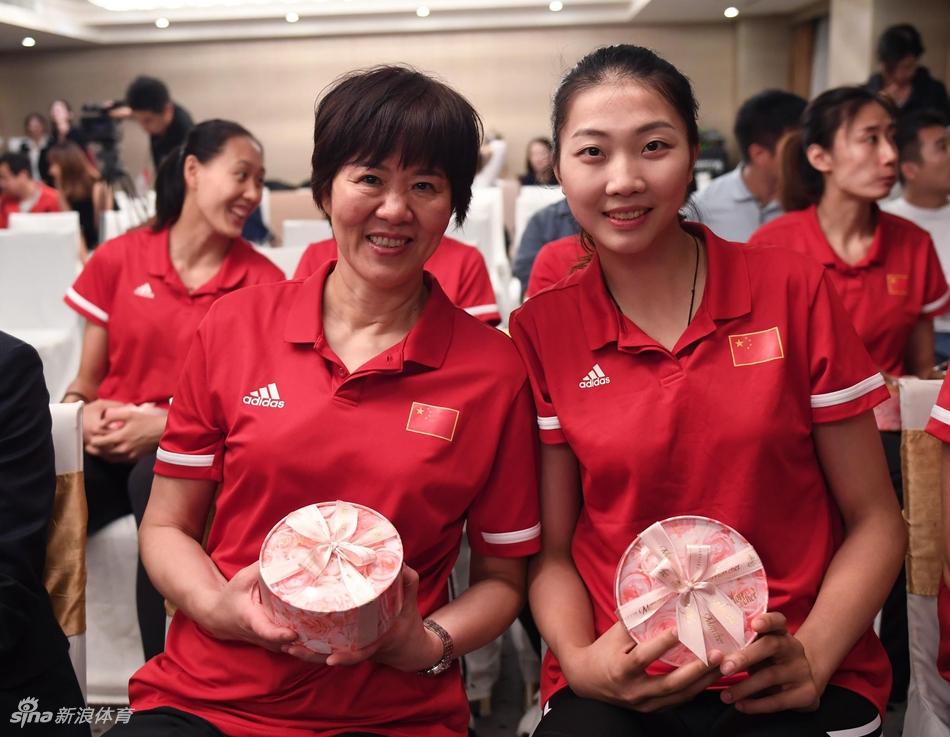 中国女排世界杯卫冕庆功会