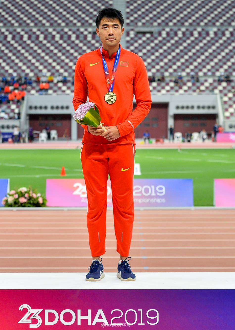 田径亚锦赛谢文骏破赛会纪录夺冠