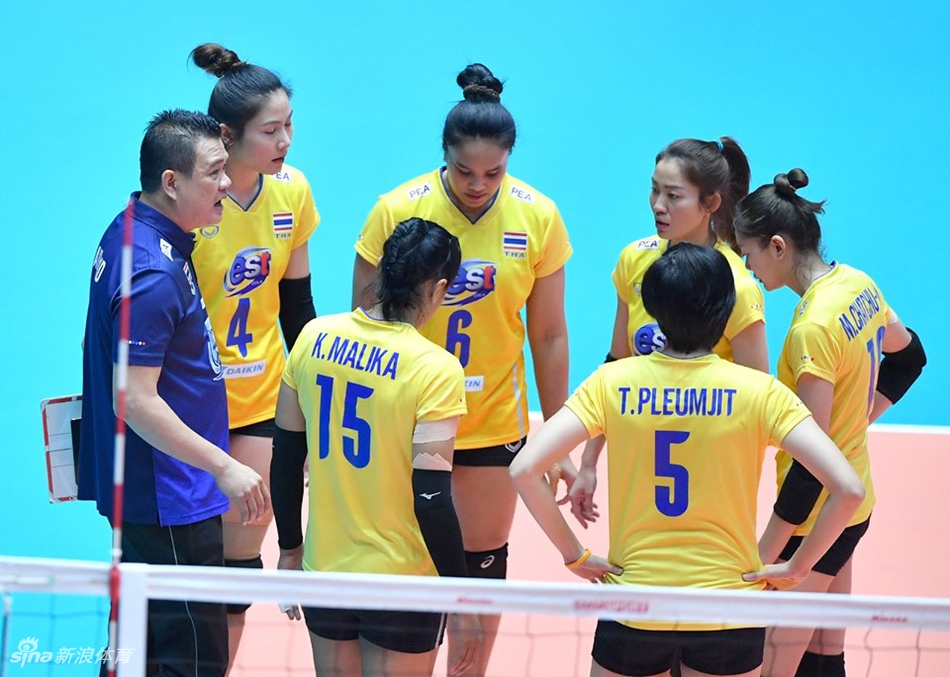 亚锦赛中国女排1-3泰国无缘决赛