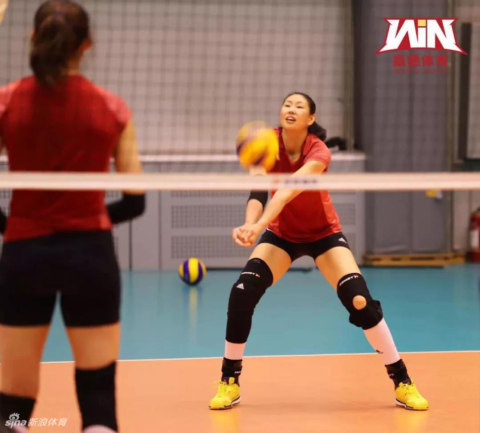 “朱袁张”聚集中国女排开练
