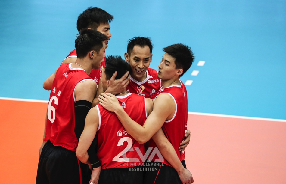 河南男排苦战五局3-2力克江苏