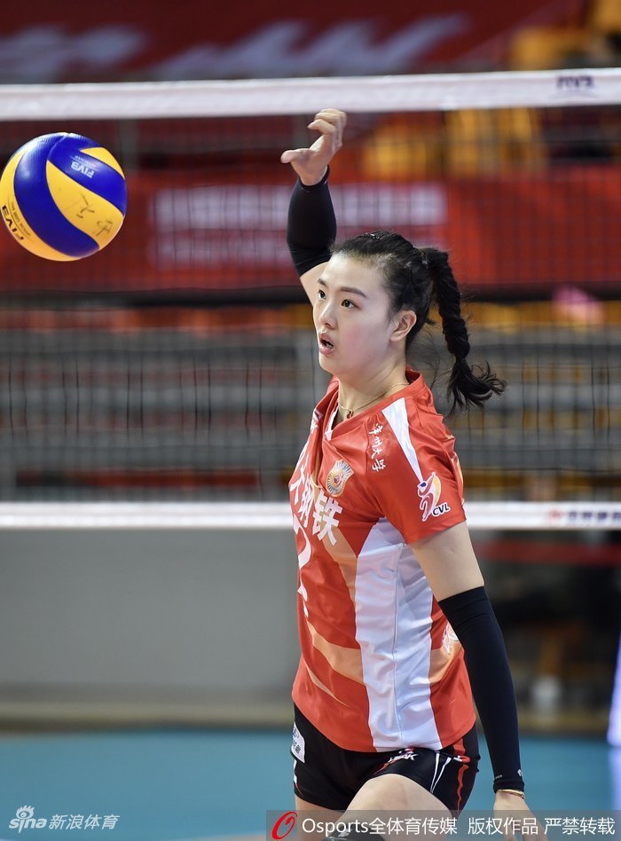 排超八强战江苏女排2-3上海女排