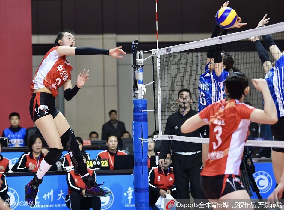 排超八强战江苏女排2-3上海女排