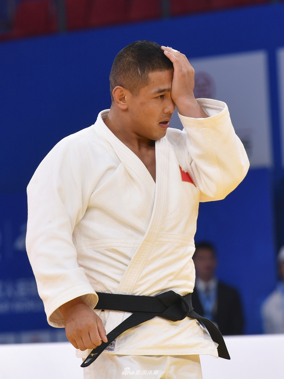 军运会柔道男子73公斤级中国摘银