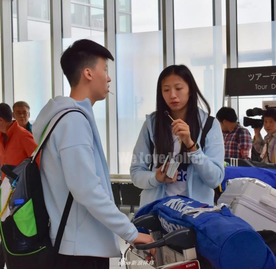 中国女排抵达日本火速开练