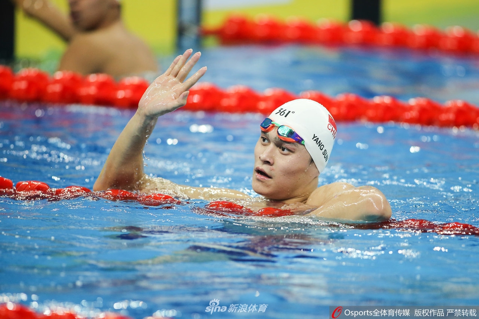 冠军赛1500米自孙杨顺晋级半决赛