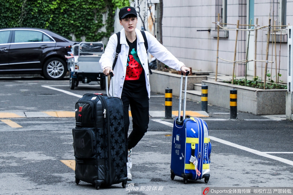 中国羽毛球队出征亚锦赛