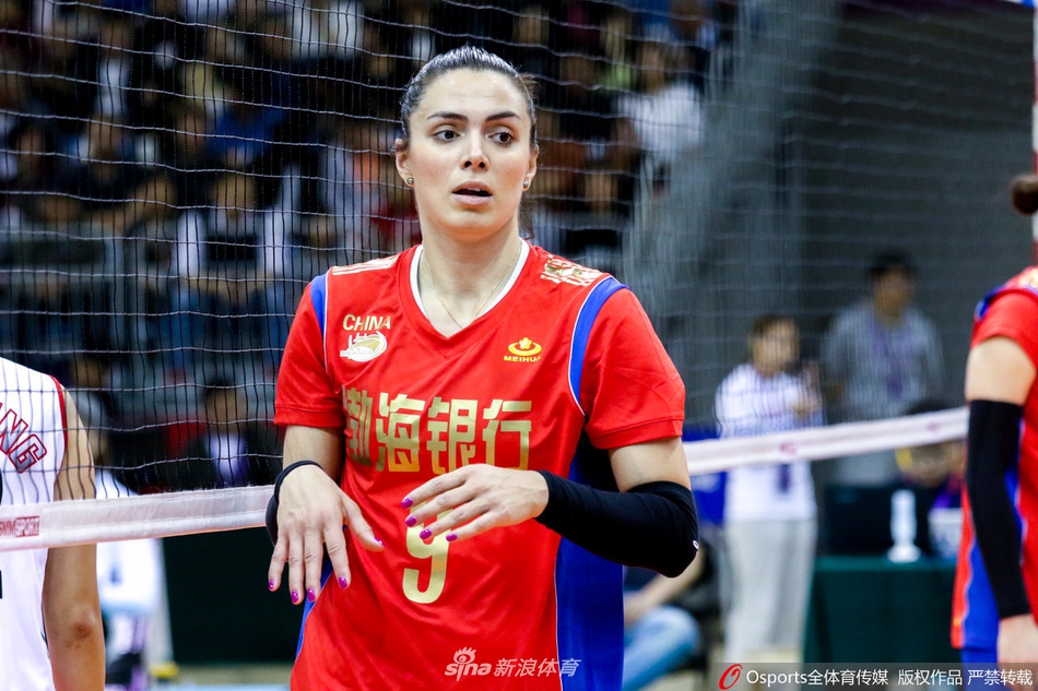 2019女排亚俱杯中国3-0中国香港