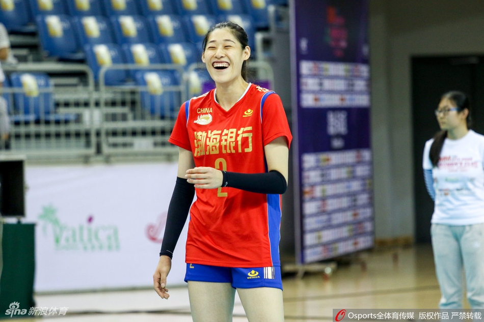 2019女排亚俱杯中国天津进四强