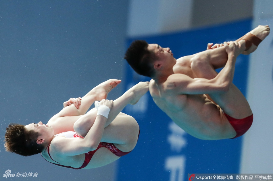 首金！世锦赛混双10米台中国夺冠