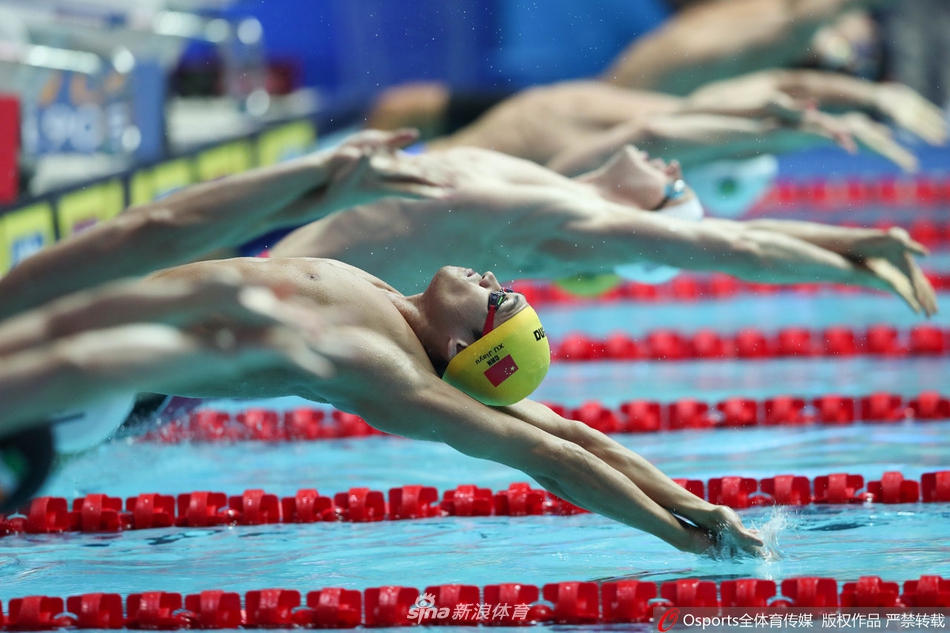 世锦赛50仰徐嘉余晋级半决赛