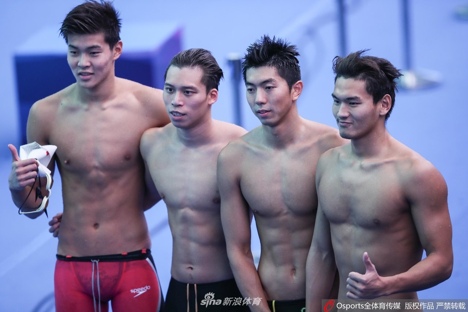 世锦赛男子4x100混接力中国队挺进决赛