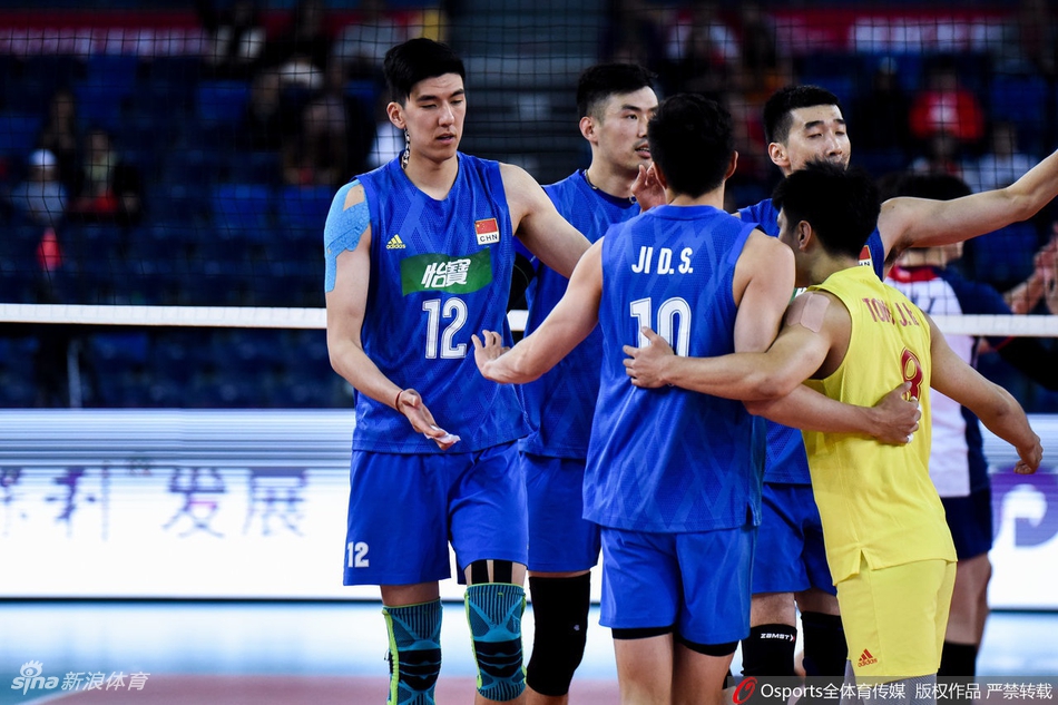 奥运资格赛中国男排3-2中国台北