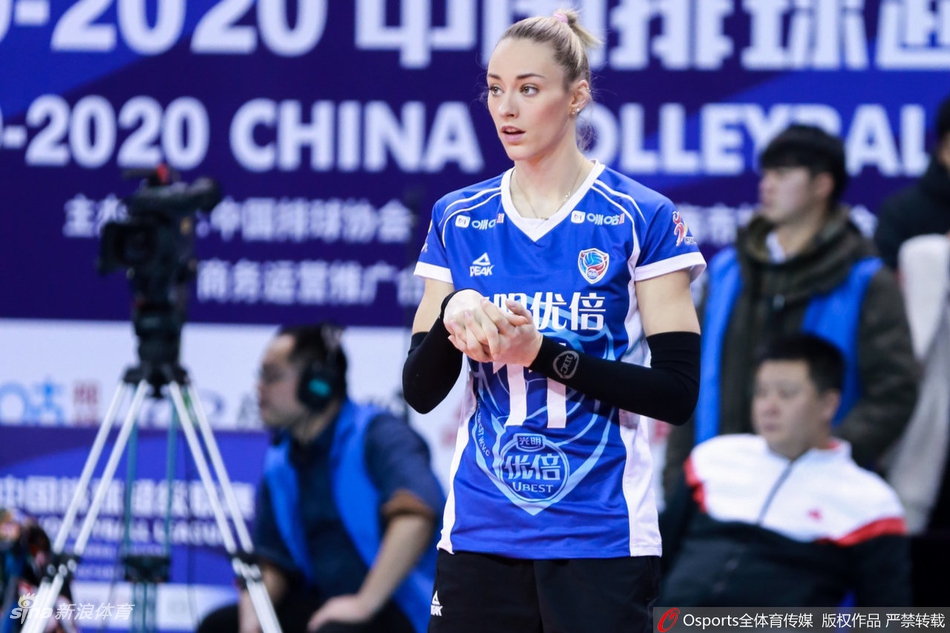 女排决赛天津3-1上海夺冠