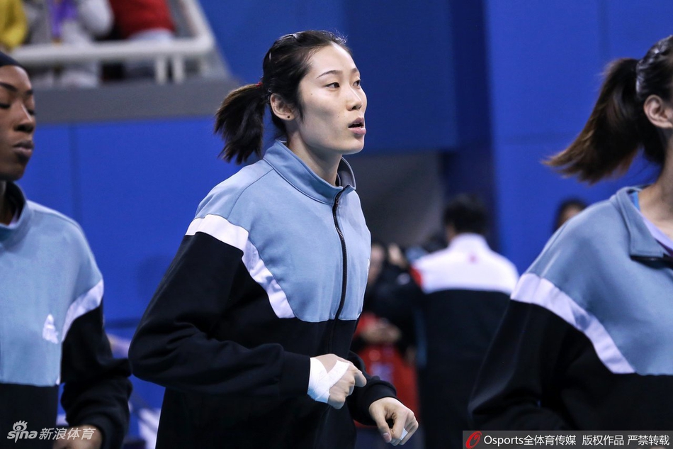 女排决赛天津3-1上海夺冠