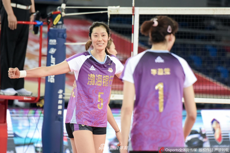 排超天津女排3-0广东获开门红