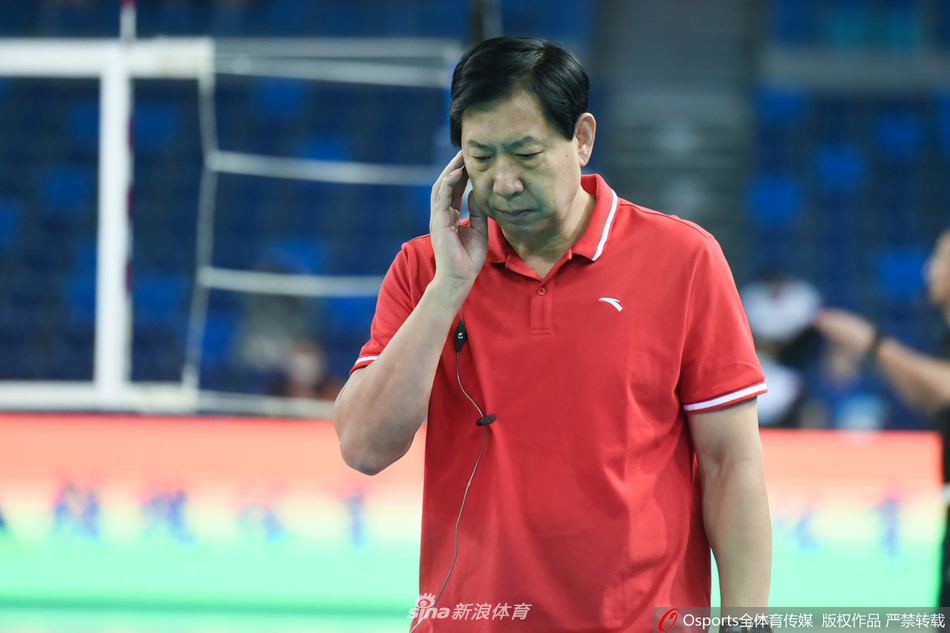 排超天津女排3-0广东获开门红