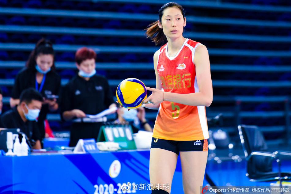 排超联赛中国女排队长朱婷特写