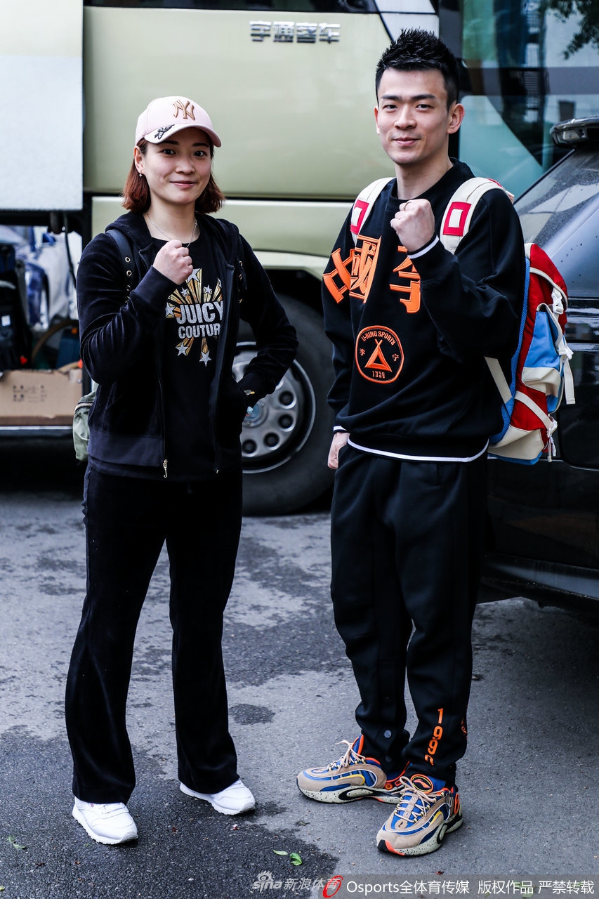 中国羽毛球队出征亚锦赛