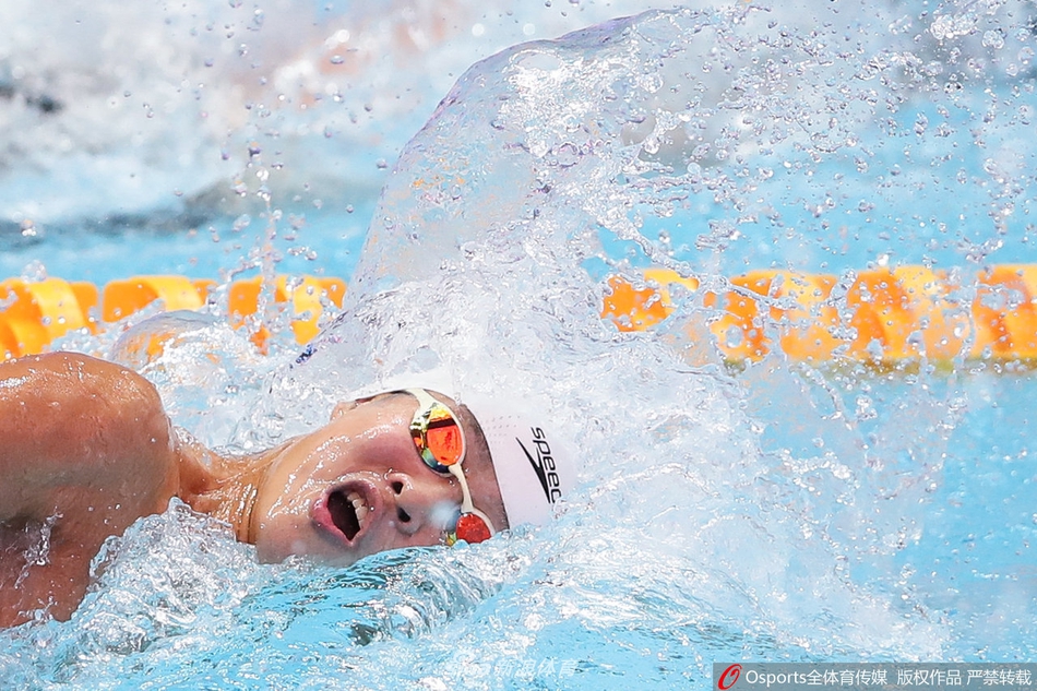 世锦赛男子4x100混接力中国队挺进决赛