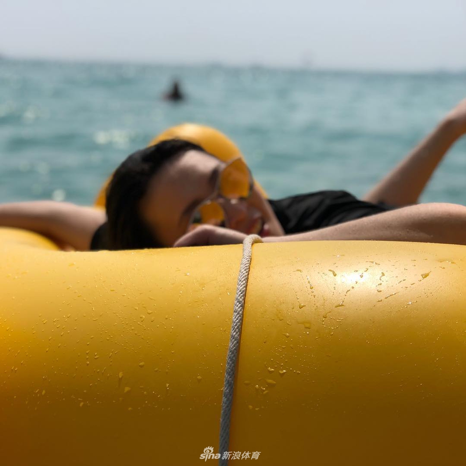 元气少女惠若琪浪漫度假晒美照