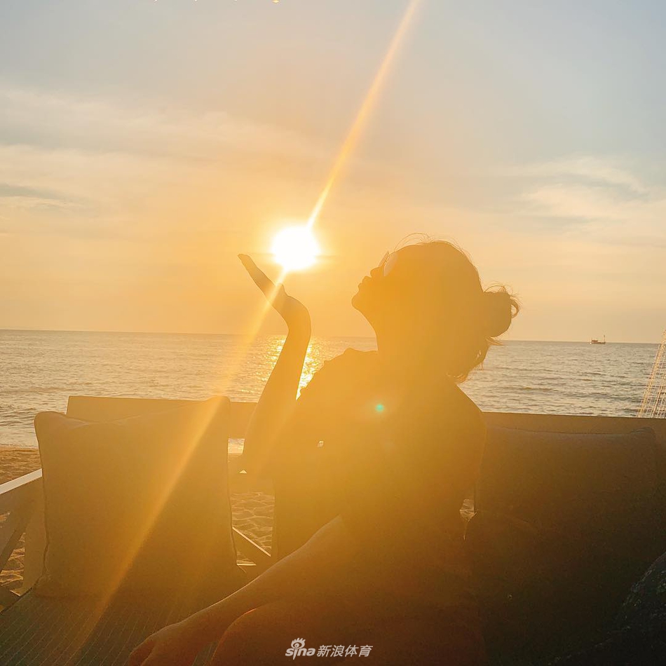 元气少女惠若琪浪漫度假晒美照