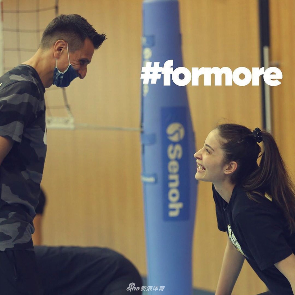 两大外援回归瓦基弗银行开练