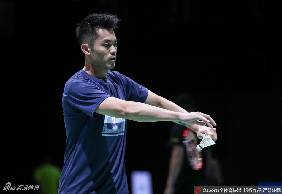 羽毛球世锦赛林丹赛前训练