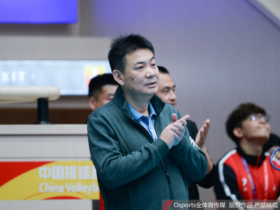 排超8强战天津女排3-1江苏女排