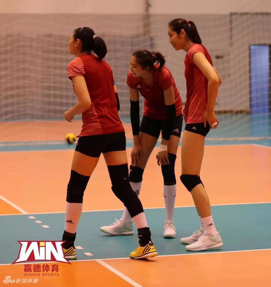 “朱袁张”聚集中国女排开练