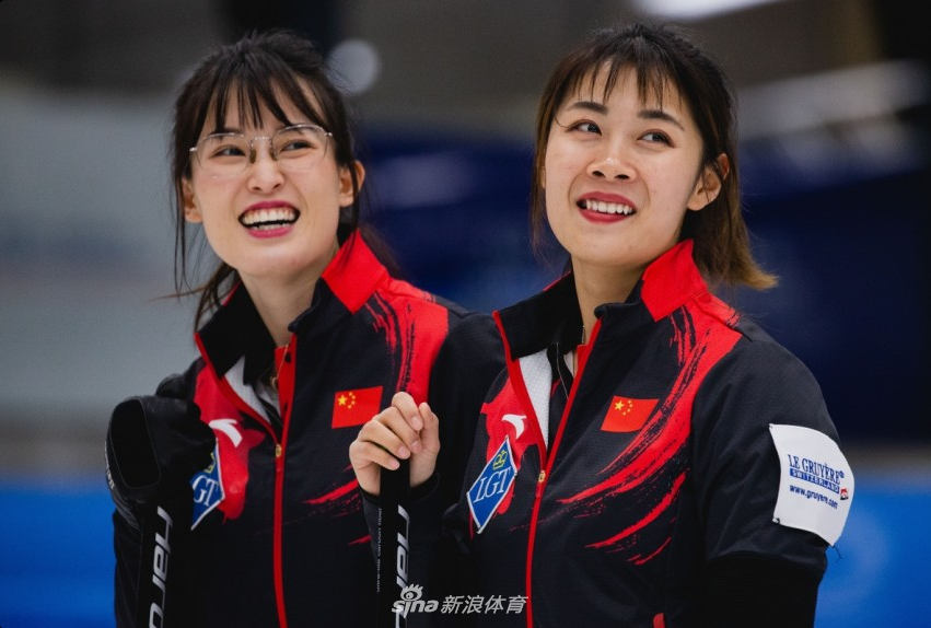 冰壶世锦赛中国女队一日双败落至第四