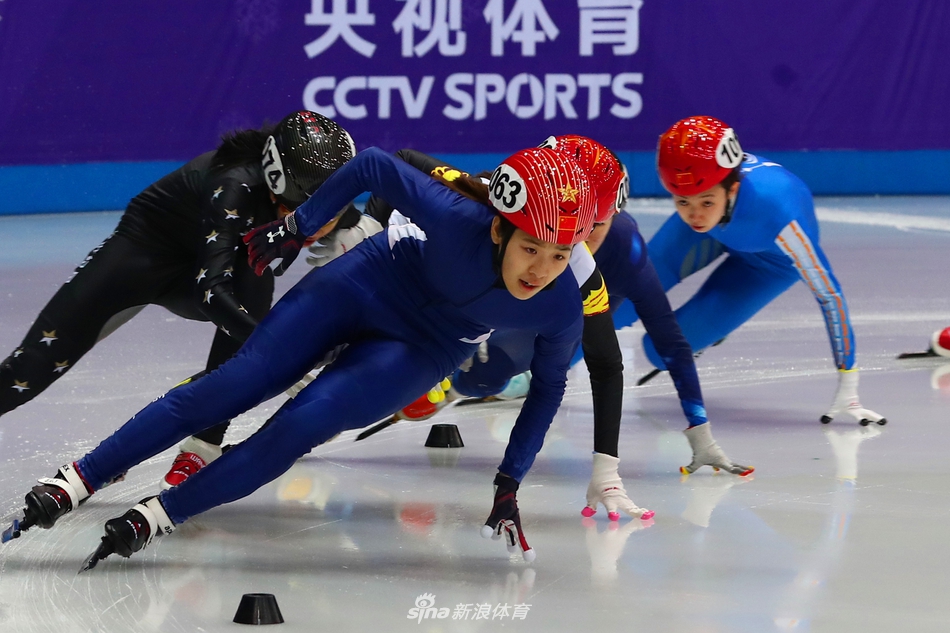 中国杯短道速滑精英赛精彩瞬间