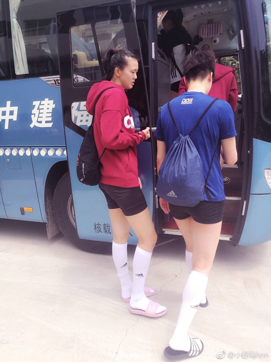 球迷探班中国女排漳州集训