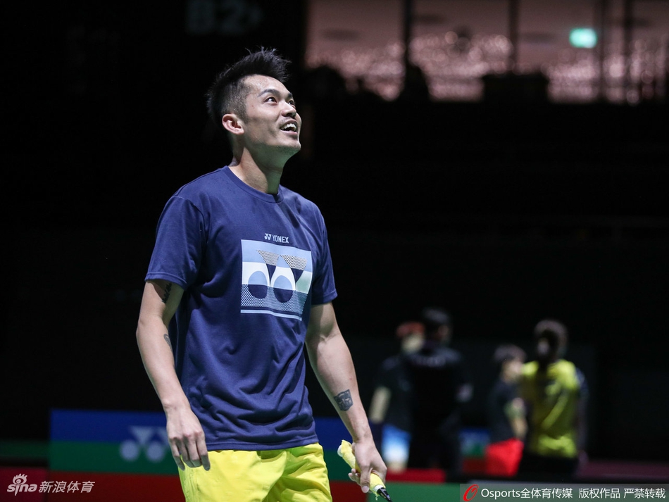 羽毛球世锦赛林丹赛前训练