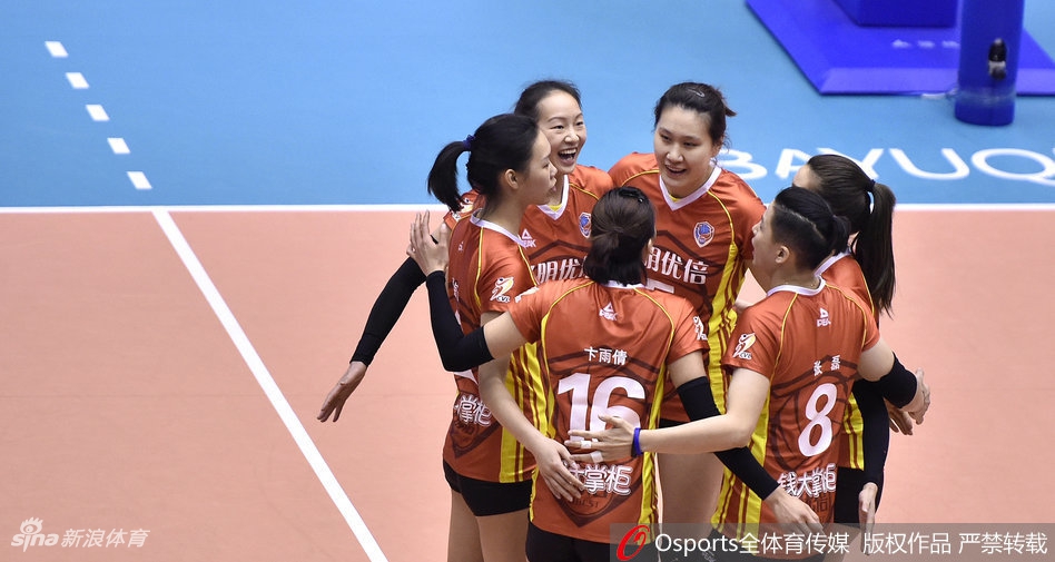 排超八强战辽宁女排3-2上海女排