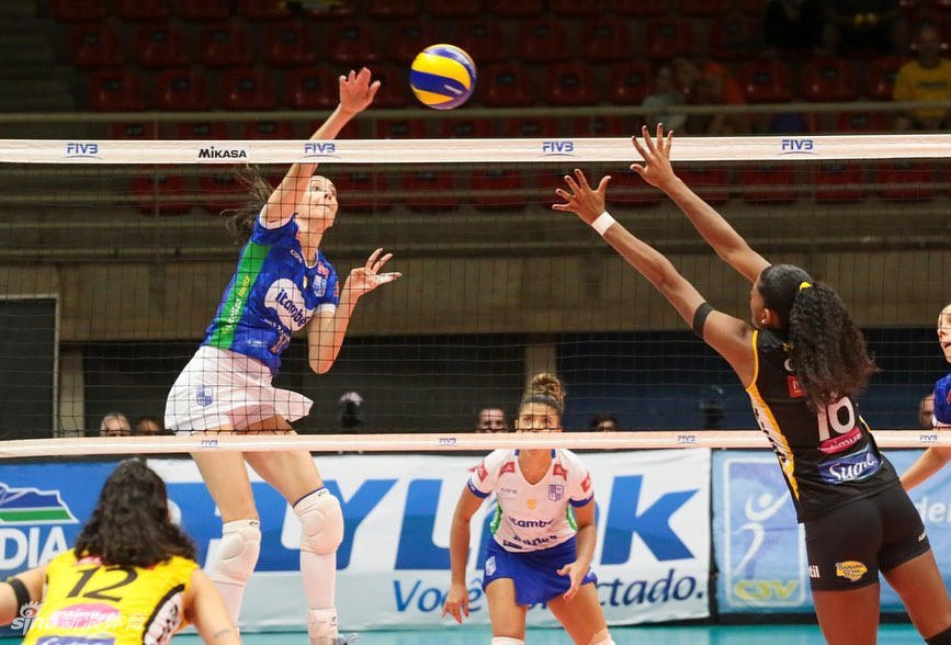 女排南美俱乐部锦标赛米纳斯夺冠