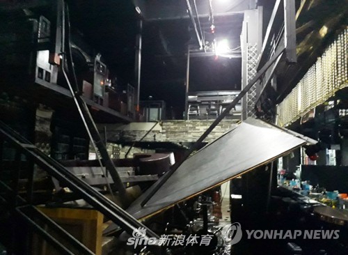 酒吧坍塌致游泳世锦赛九运动员受伤