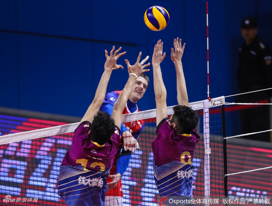 男排联赛半决赛首回合上海3-1江苏