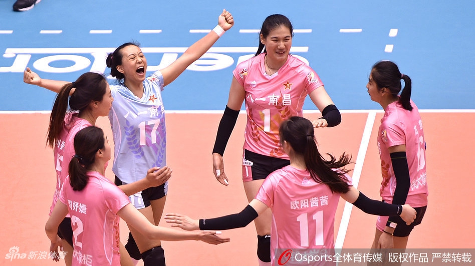 排超精英赛八一女排3:1广东女排