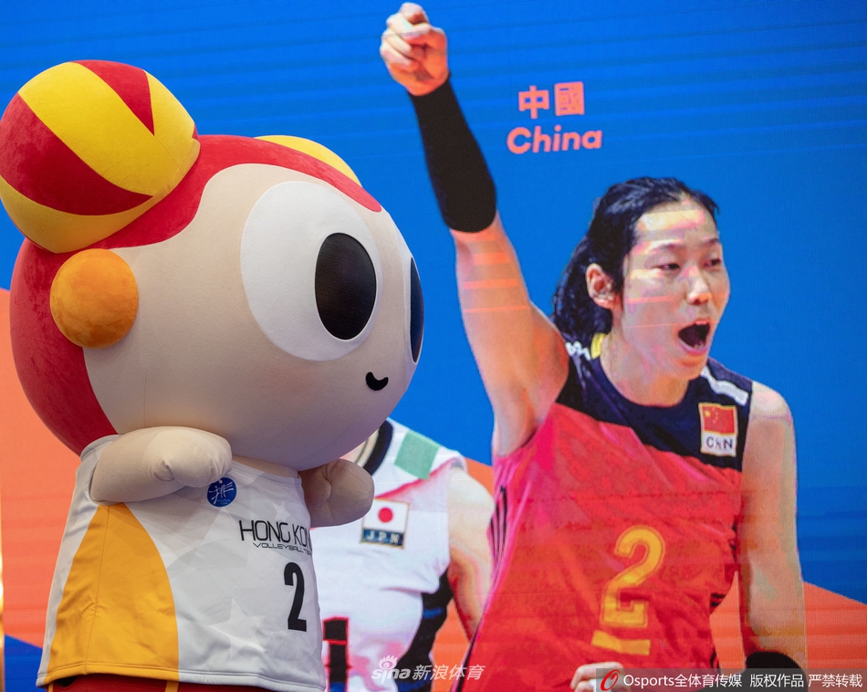 张磊出席世界女排联赛香港见面会