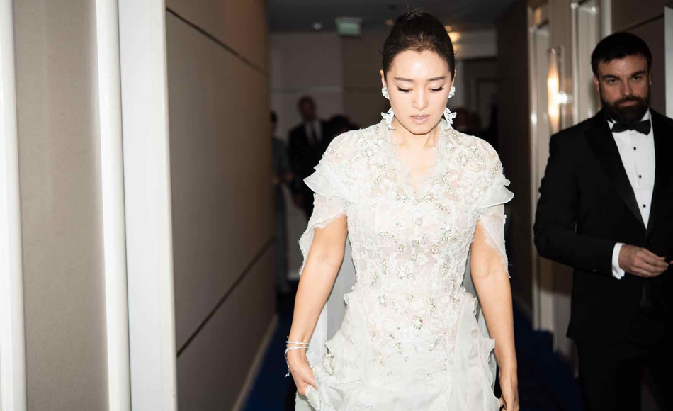 《中国女排》主演巩俐现身戛纳