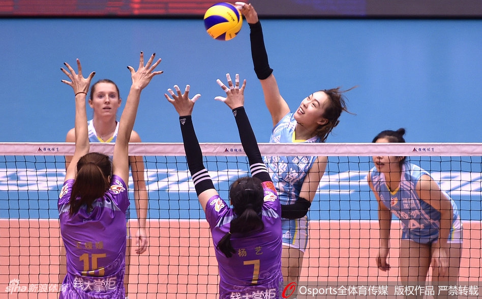 排超精英赛天津女排3-0河南女排