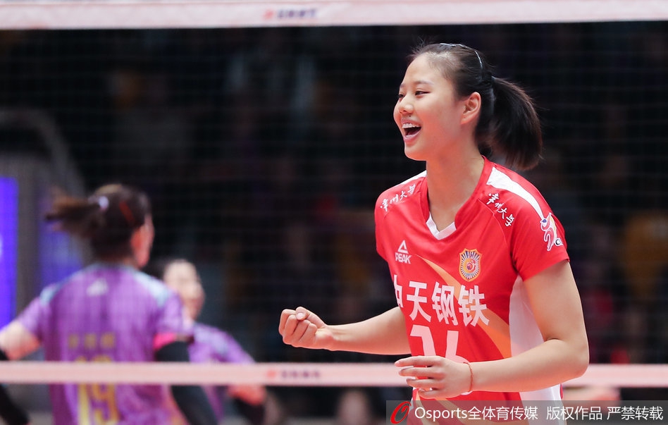 排超8强战天津女排3-1江苏女排