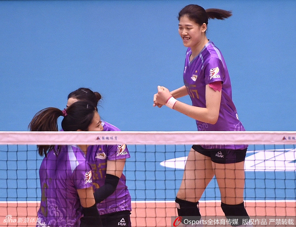 排超精英赛天津女排3-0河南女排