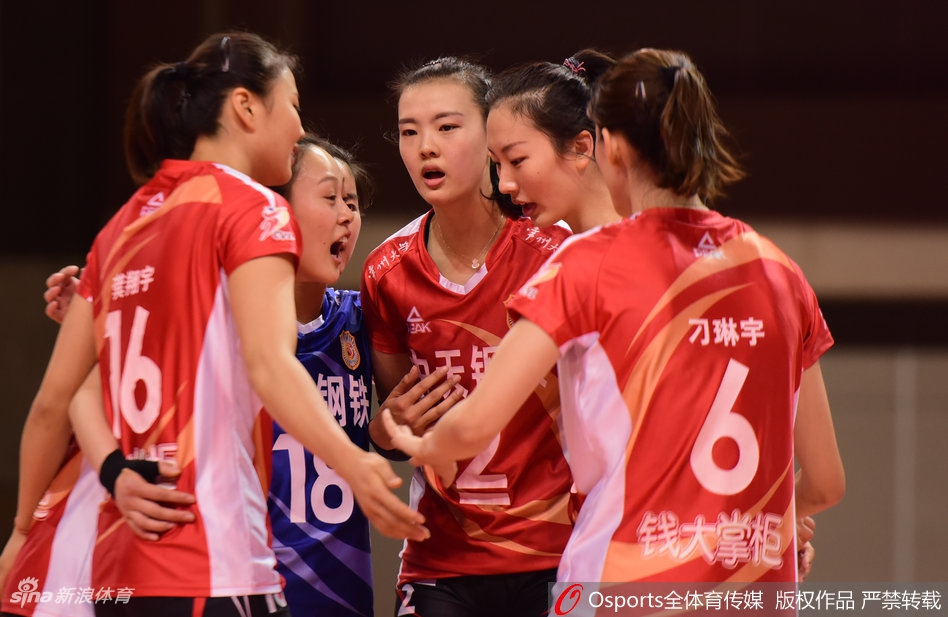 排超八强战江苏女排2-3上海女排