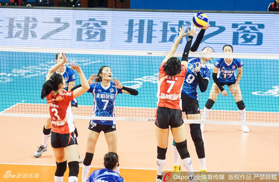 排超八强战上海女排3-2江苏女排