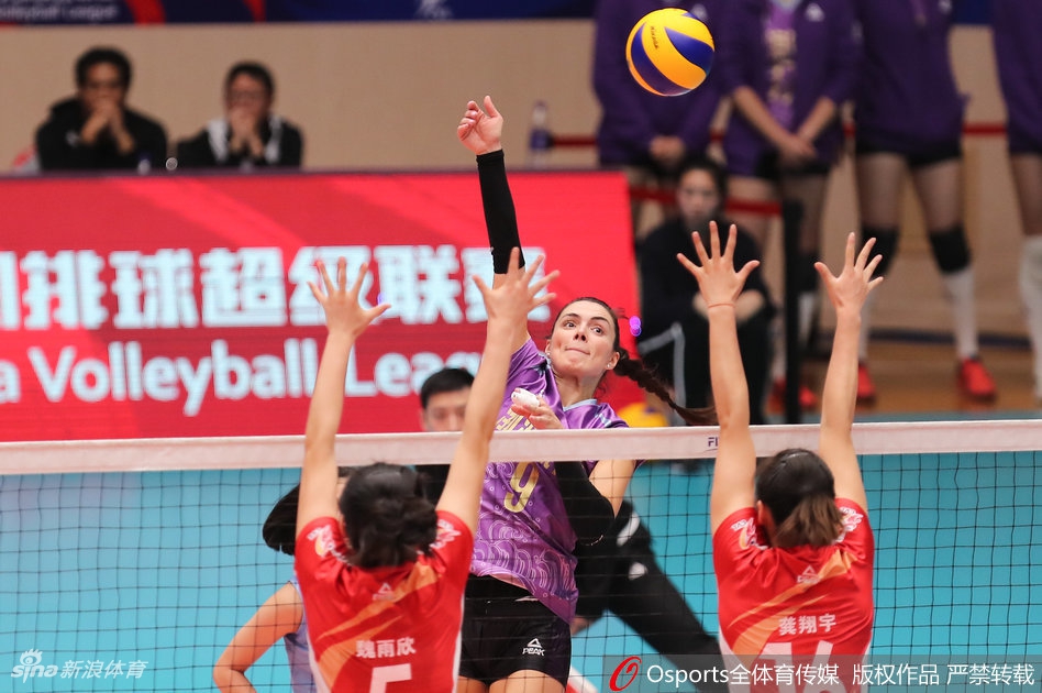 排超8强战天津女排3-1江苏女排