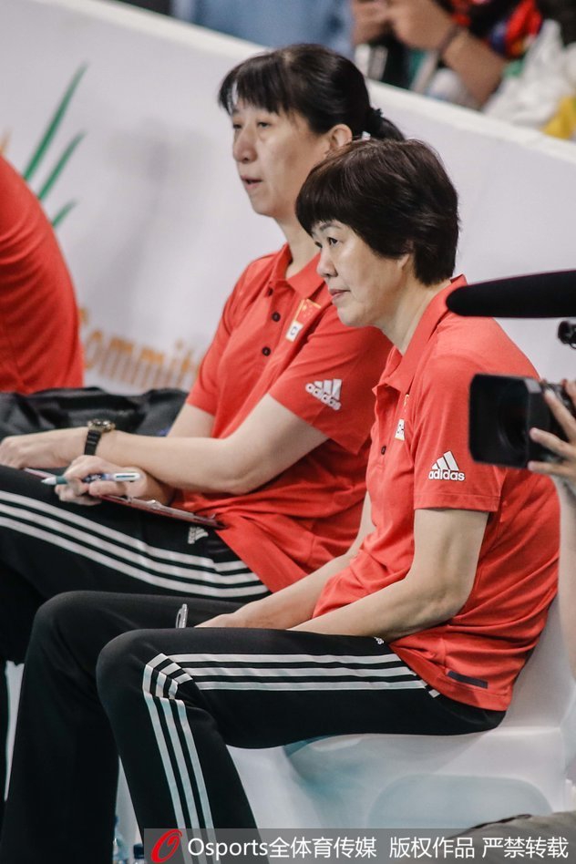 亚运中国女排横扫越南收获开门红