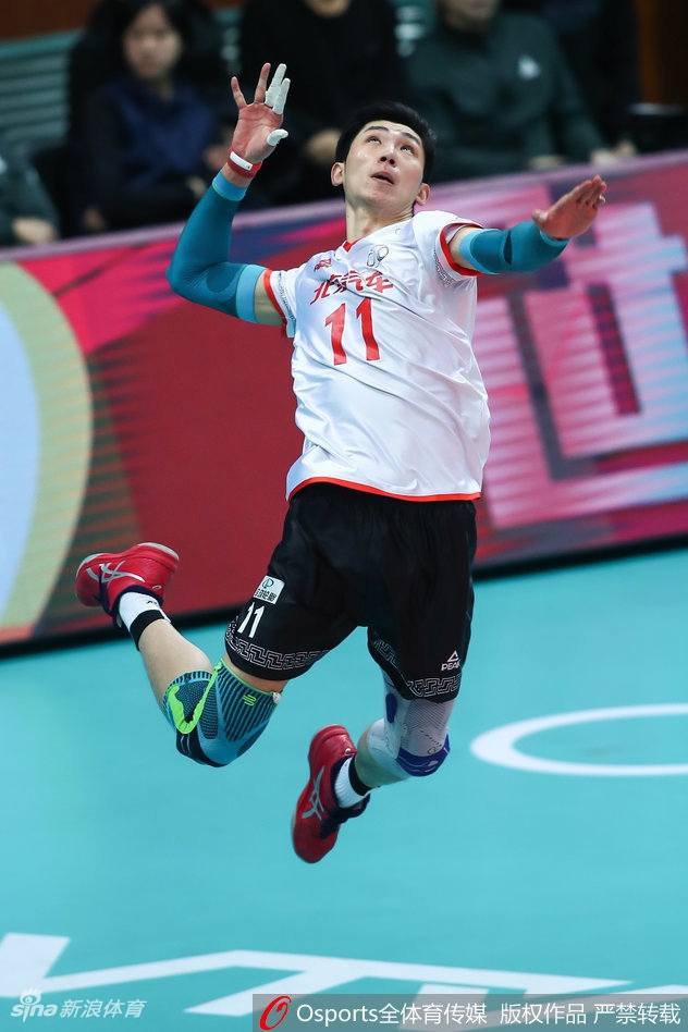 男排联赛半决赛首回合北汽3-0山东